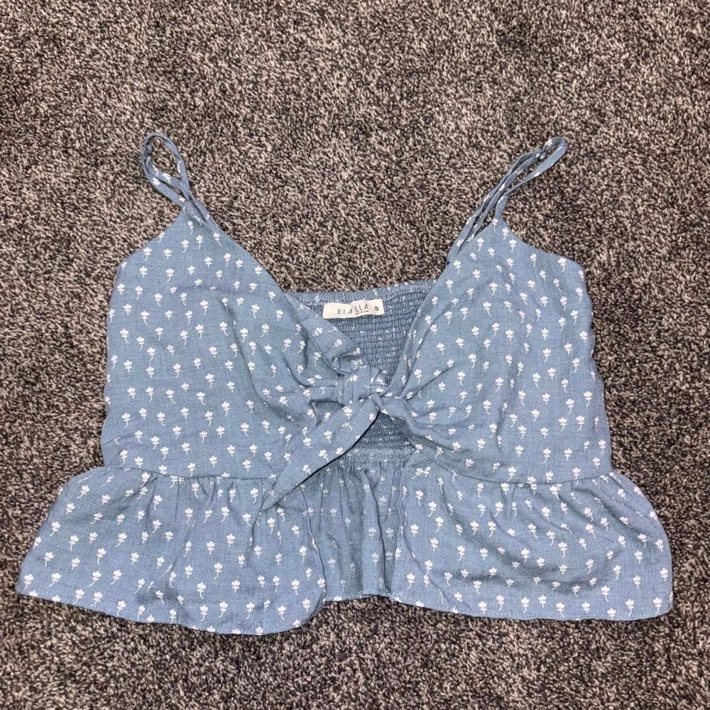 ILLA ILLA Boutique Floral crop Top Small